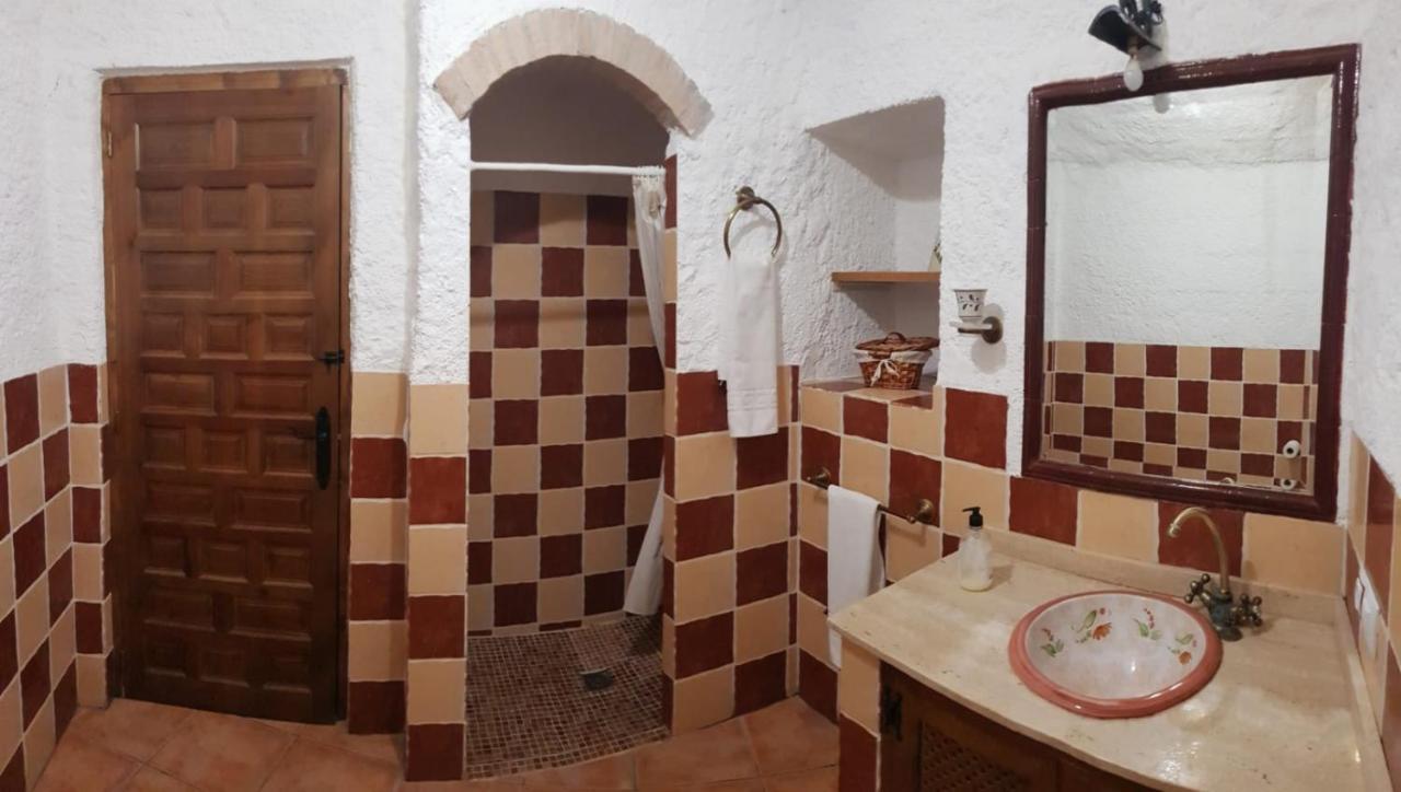 Cueva El Monteron Villa Cullar de Baza Ngoại thất bức ảnh