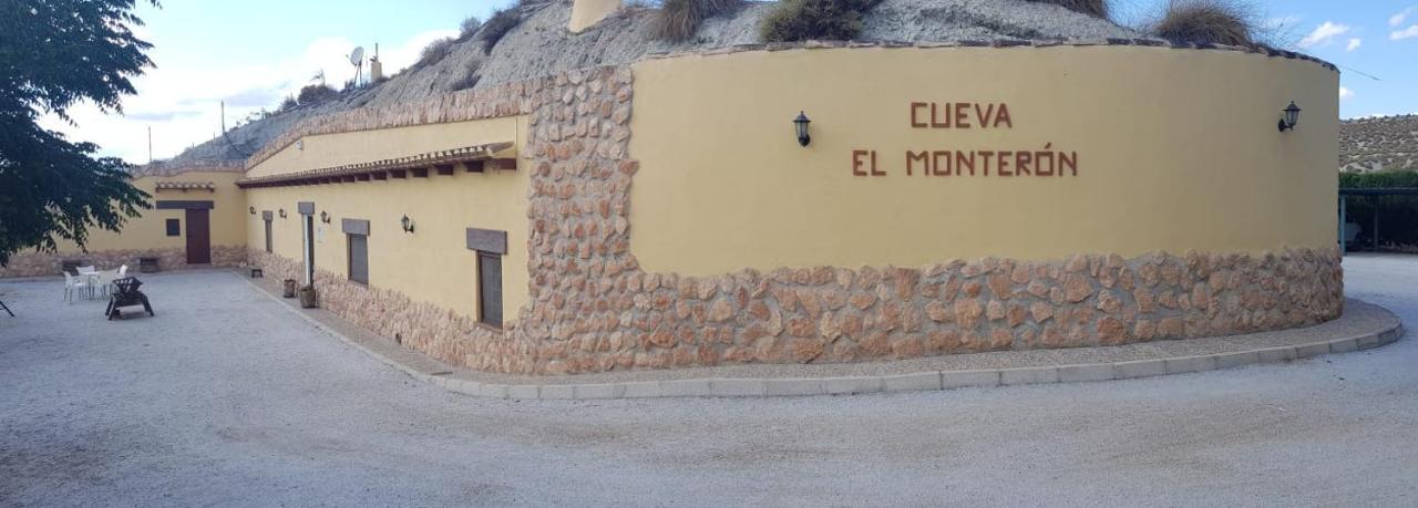Cueva El Monteron Villa Cullar de Baza Ngoại thất bức ảnh