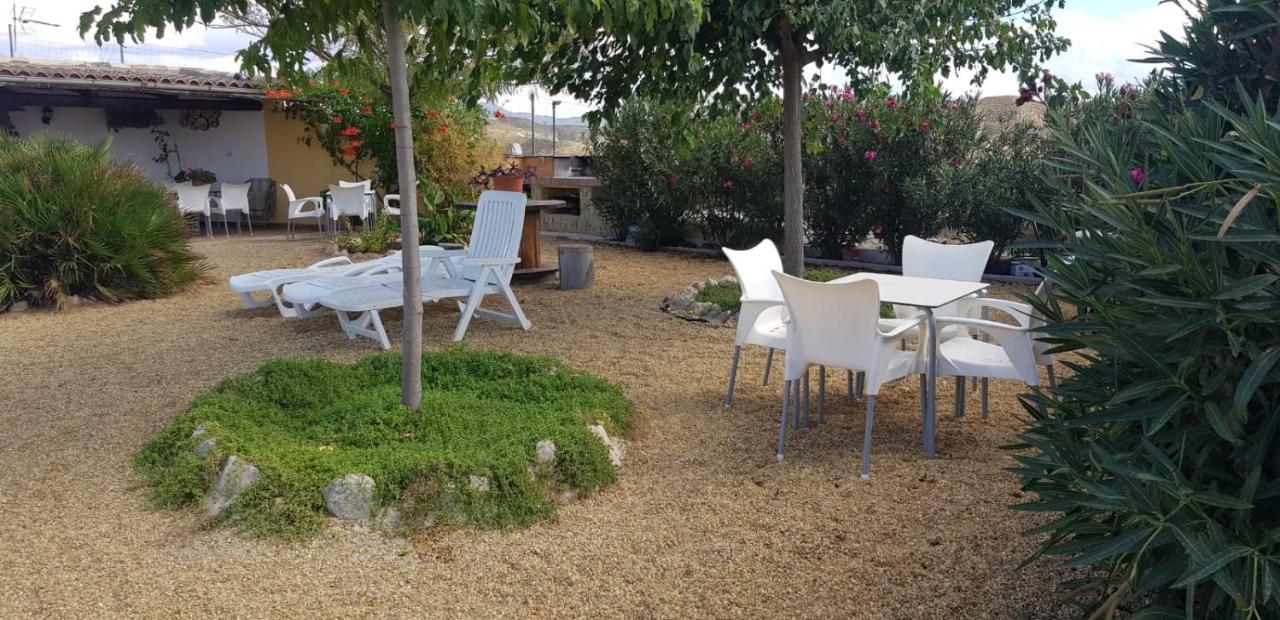 Cueva El Monteron Villa Cullar de Baza Ngoại thất bức ảnh