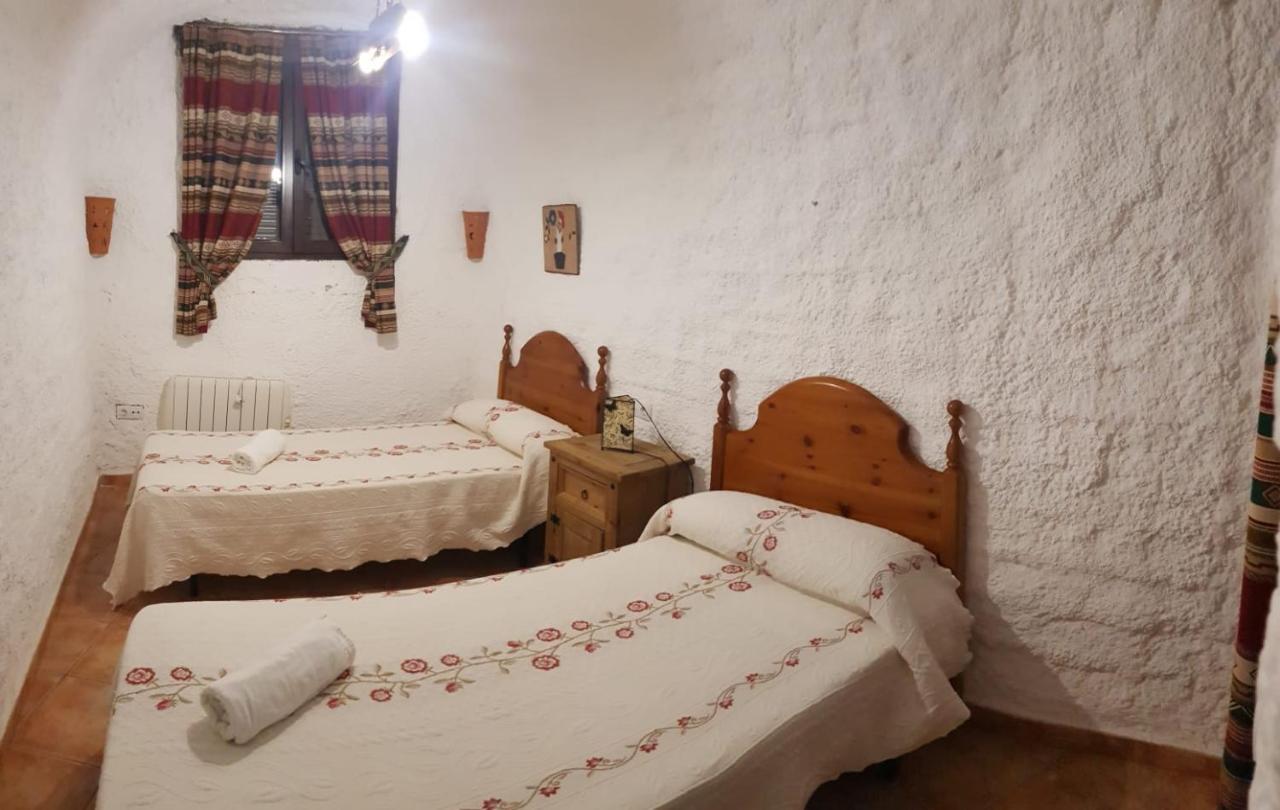 Cueva El Monteron Villa Cullar de Baza Ngoại thất bức ảnh